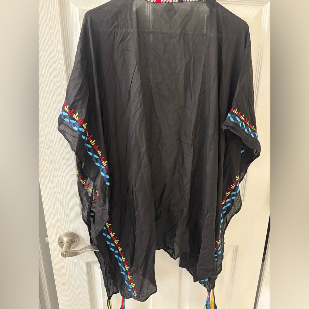 Ale by‎ Alessandra Black Kimono with Colorful Embroidery - Picture 6 of 6